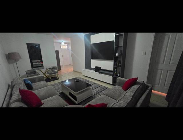 1 BEDROOM APARTMENT FOR SALE IN BEDFORD GARDENS